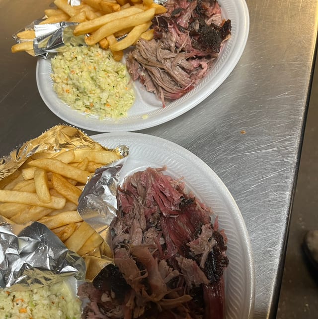 1 Lb Pulled Pork.